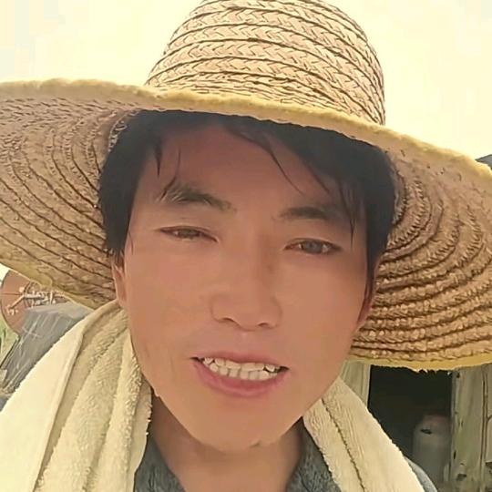 河南新农人梁哥