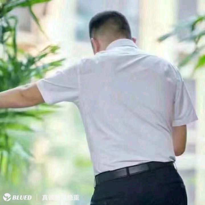 胡子大叔十六楼