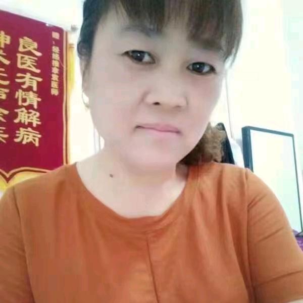 经络推拿，调理腰间盘。颈椎