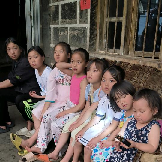 尚家八姐妹