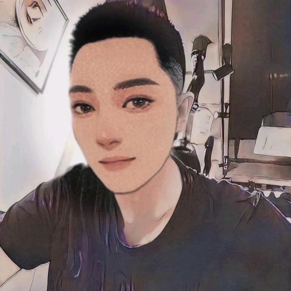 铁匠不跷二郎腿