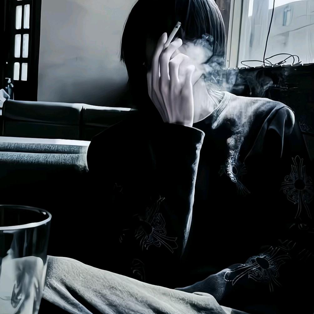 柒玖月