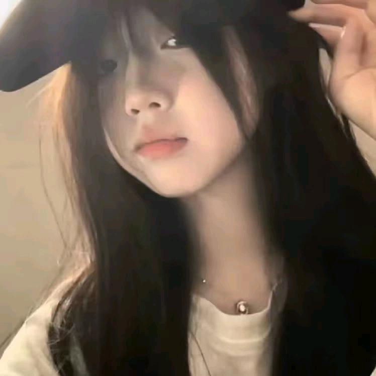 -江瑾姩🚬.嘉（上学中）
