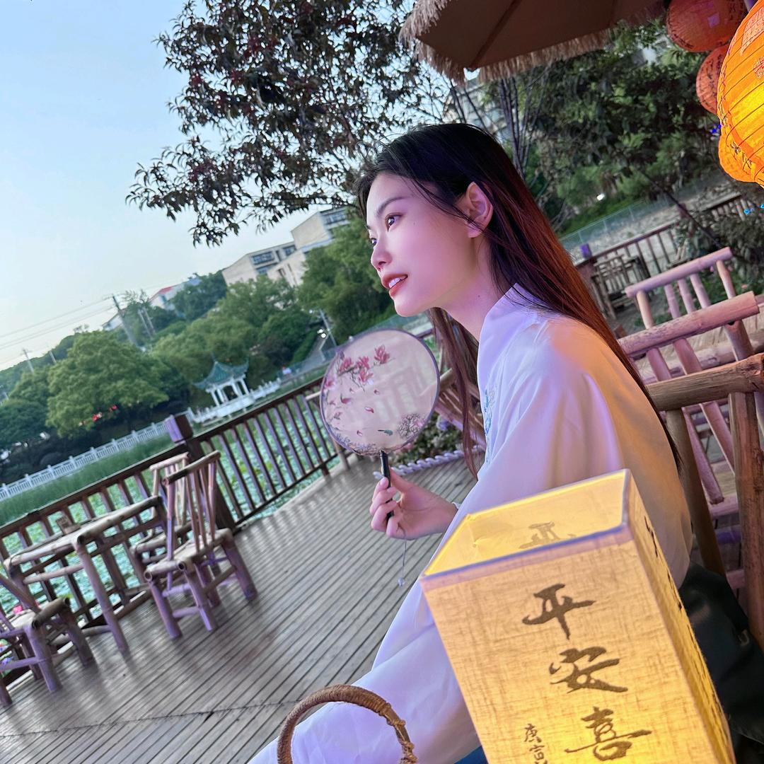 娄底小辣椒