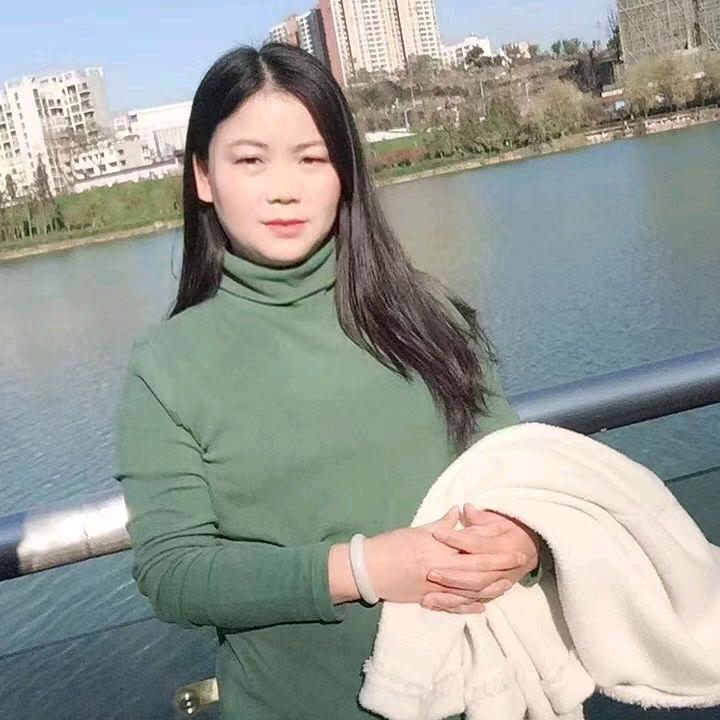 侗族妹子