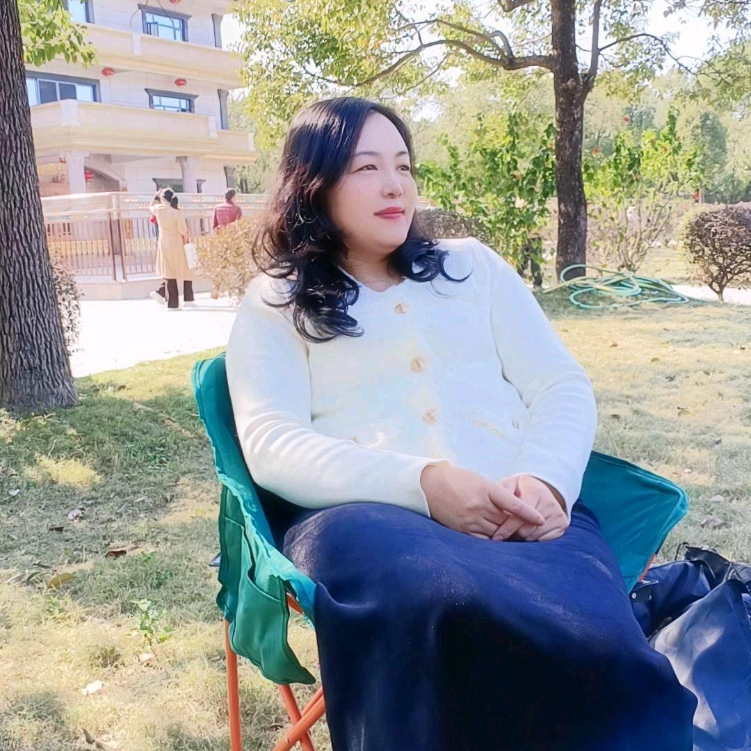 幸福的燕子， 