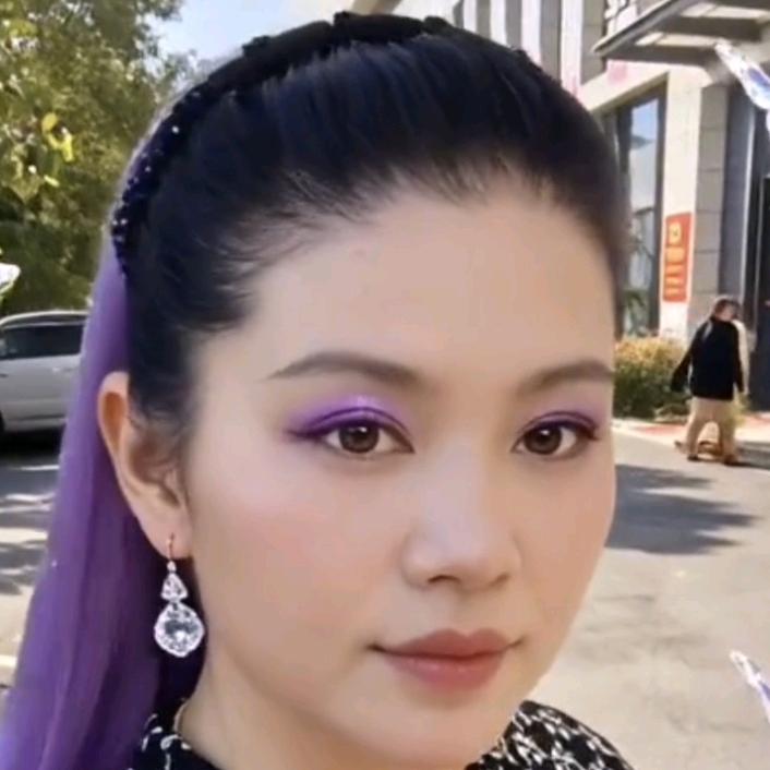 柒柒