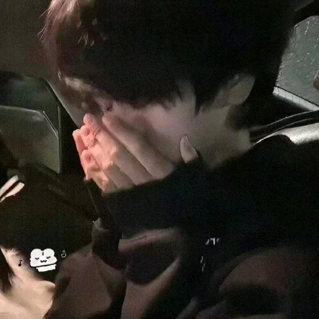 恸￡