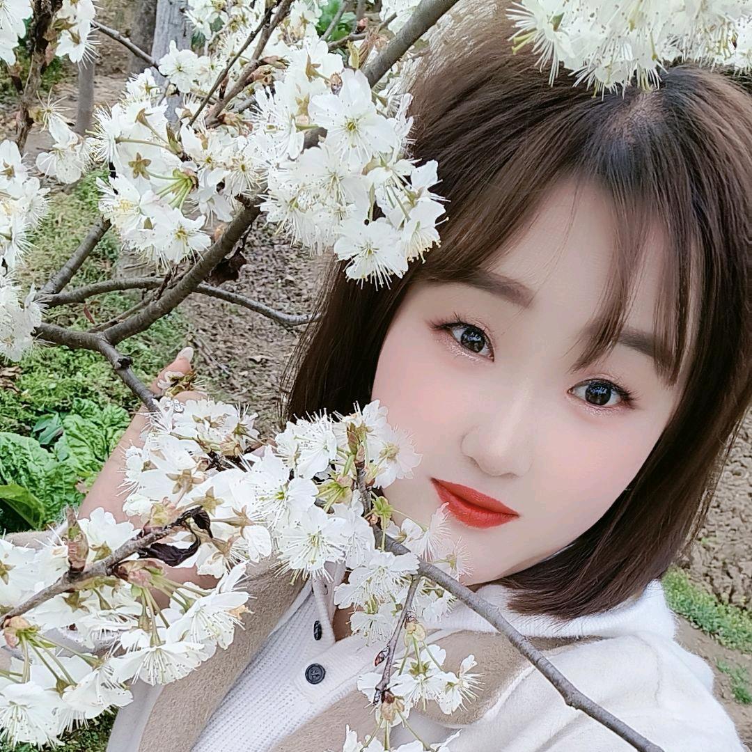 李菇凉😘