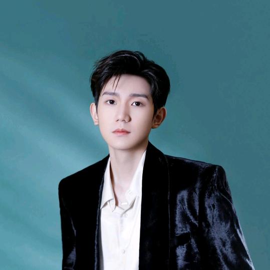 浙江电梯。黄公子