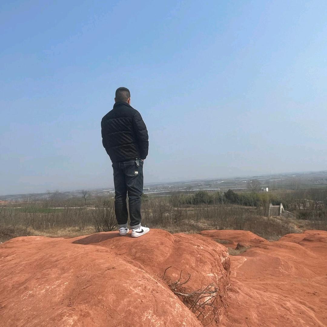 🚬ᥫᦸᐝ阔步༒钱行ꦿ࿐🎷