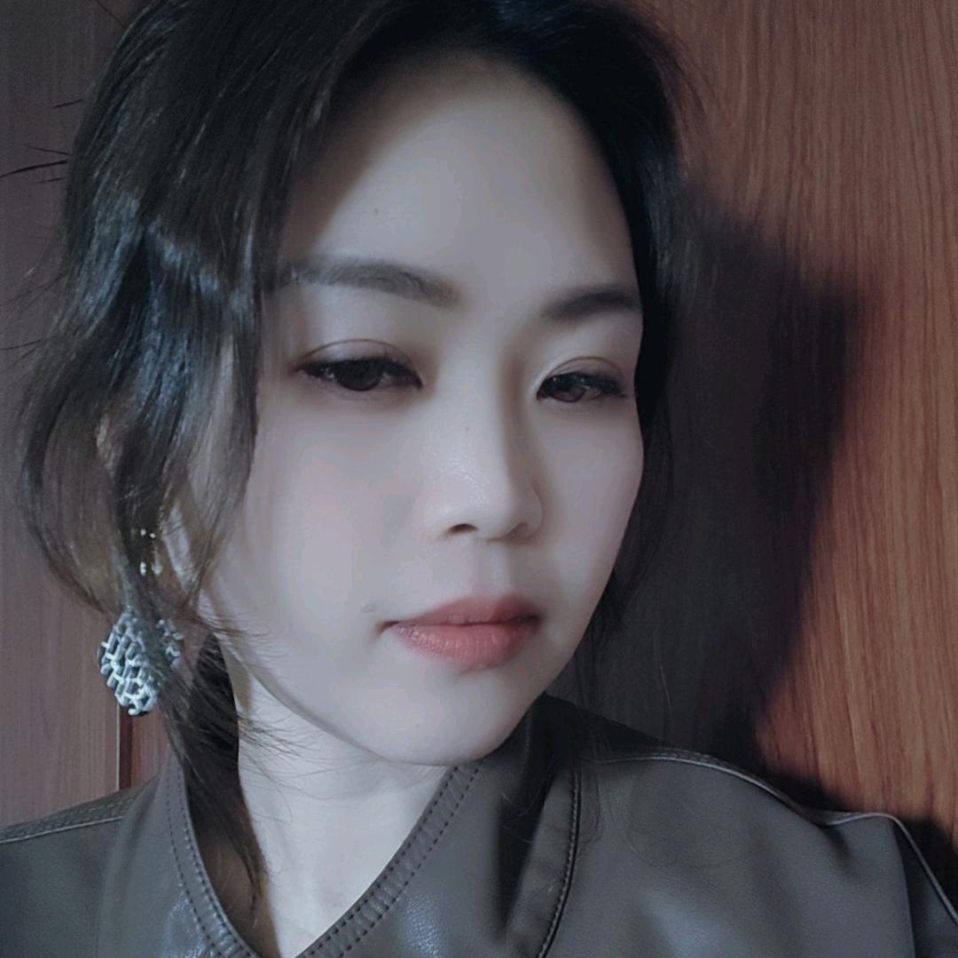 带刺的玫瑰