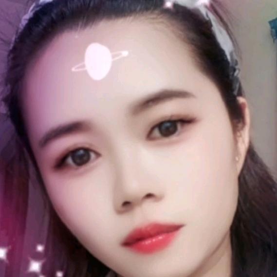 星飞儿头像