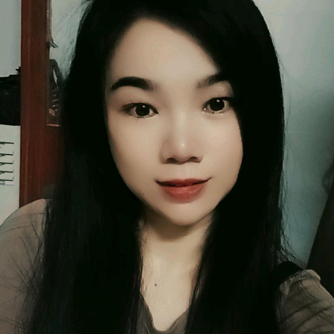 英🍒子
