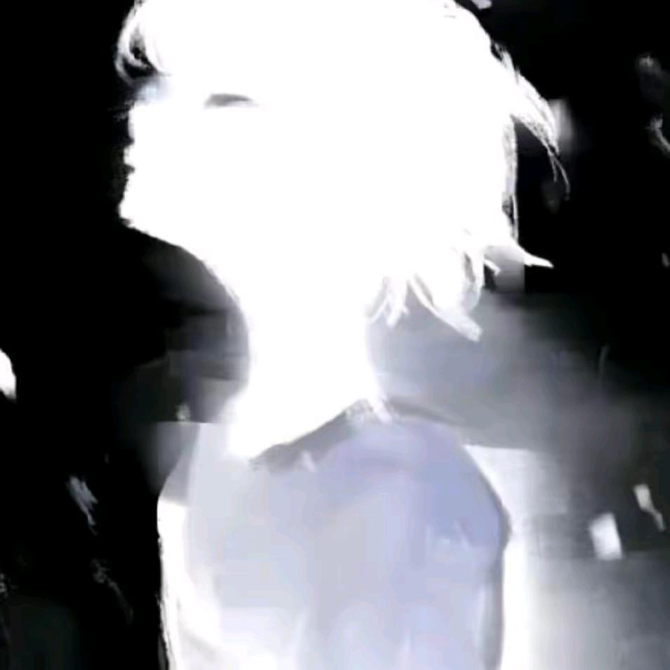 休·