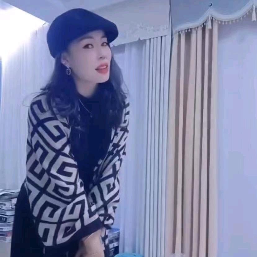 微微的笑
