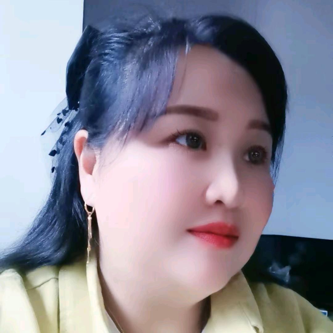 陈静