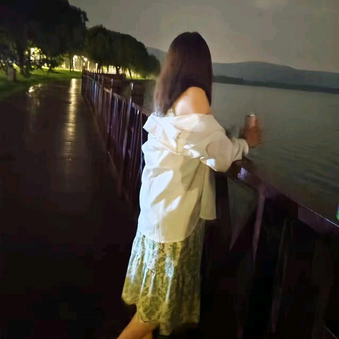 陈超(户外)