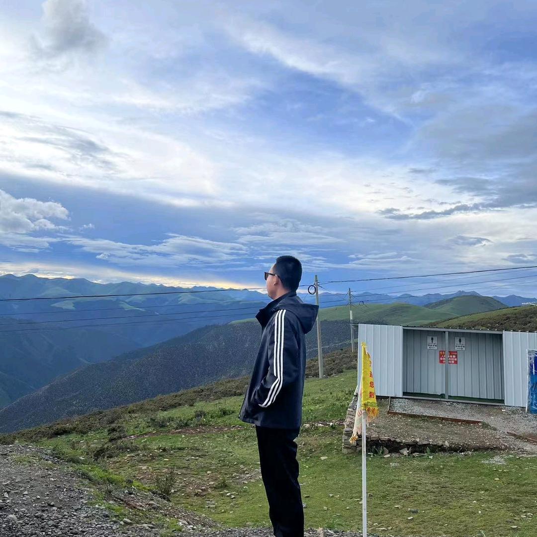 热爱/𝙁𝙧𝙚𝙚𝙙𝙤𝙢