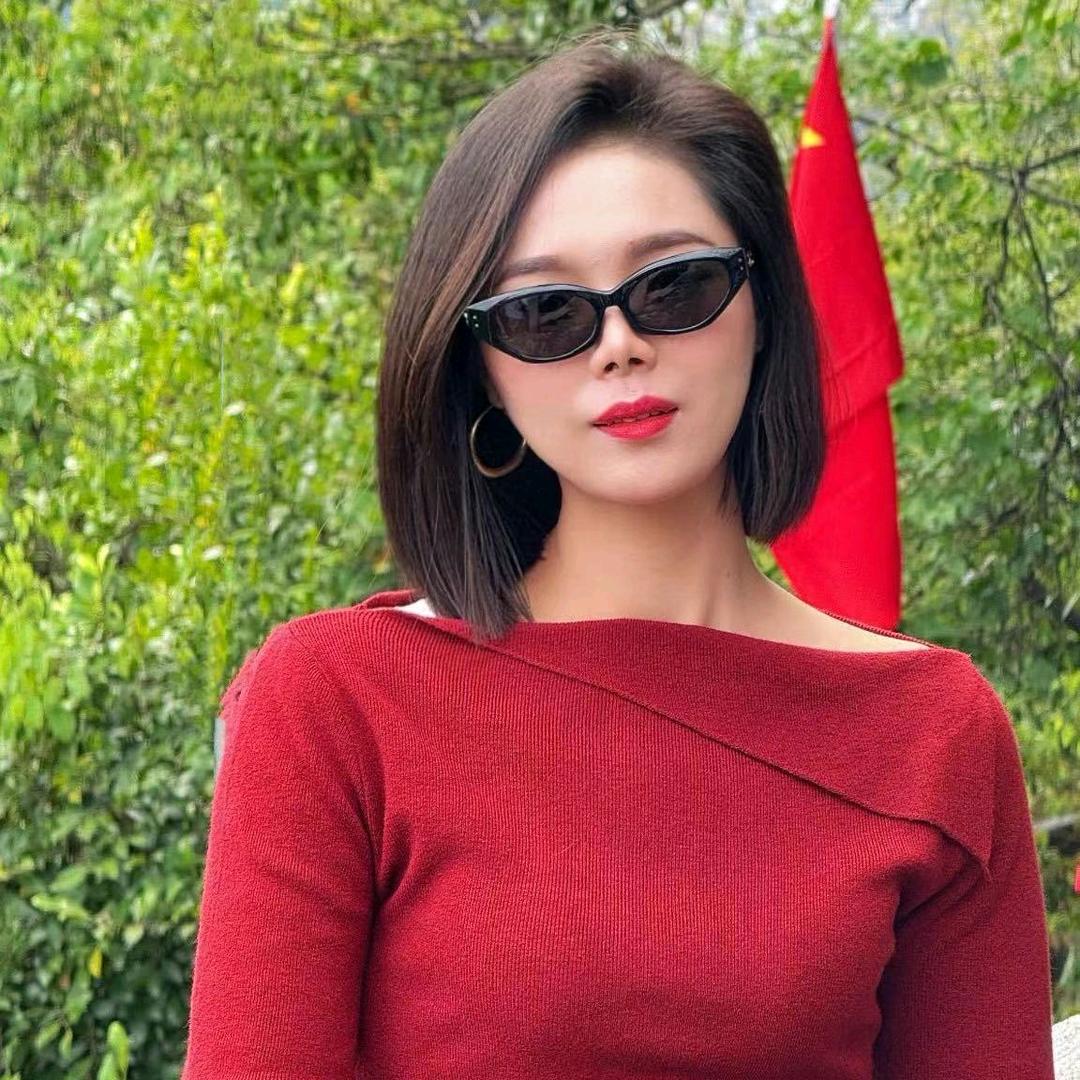 李霸气是个软妹
