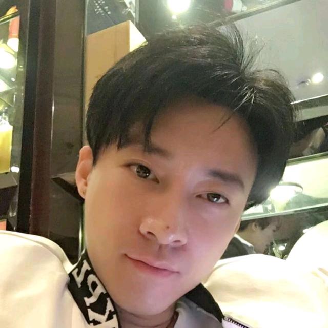 樂少爷