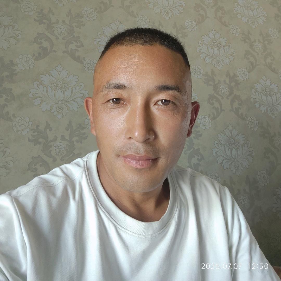 二辉