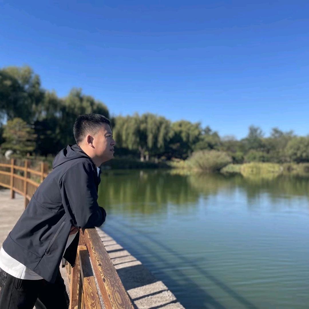 杨大伟