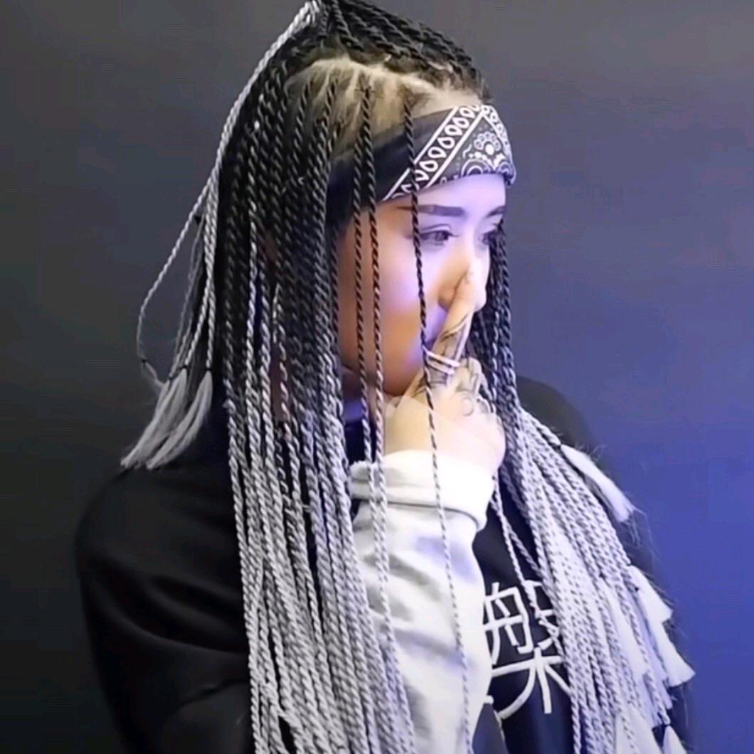 猛踹瘸子的好腿