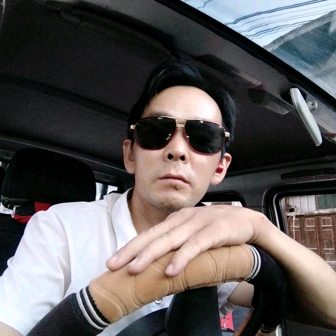 {贵州飞哥}