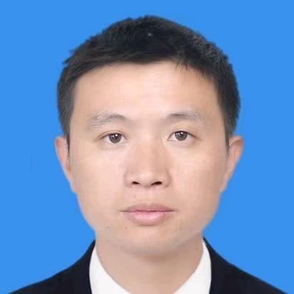 东兴镇炭洞子村周支书