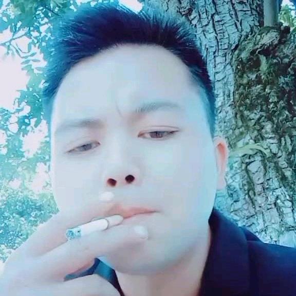 单身寻求另一半。