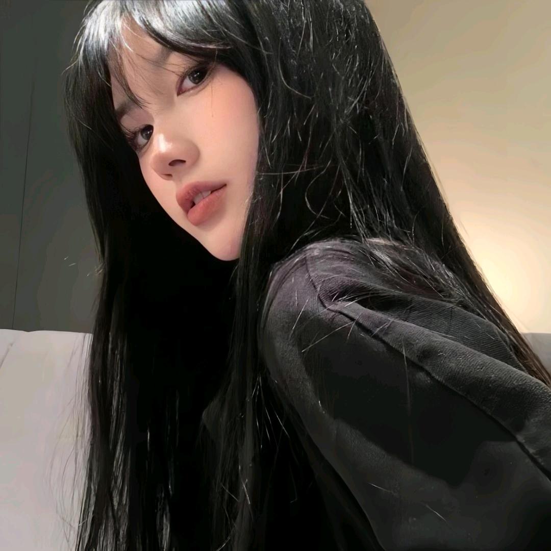 颜颜服饰