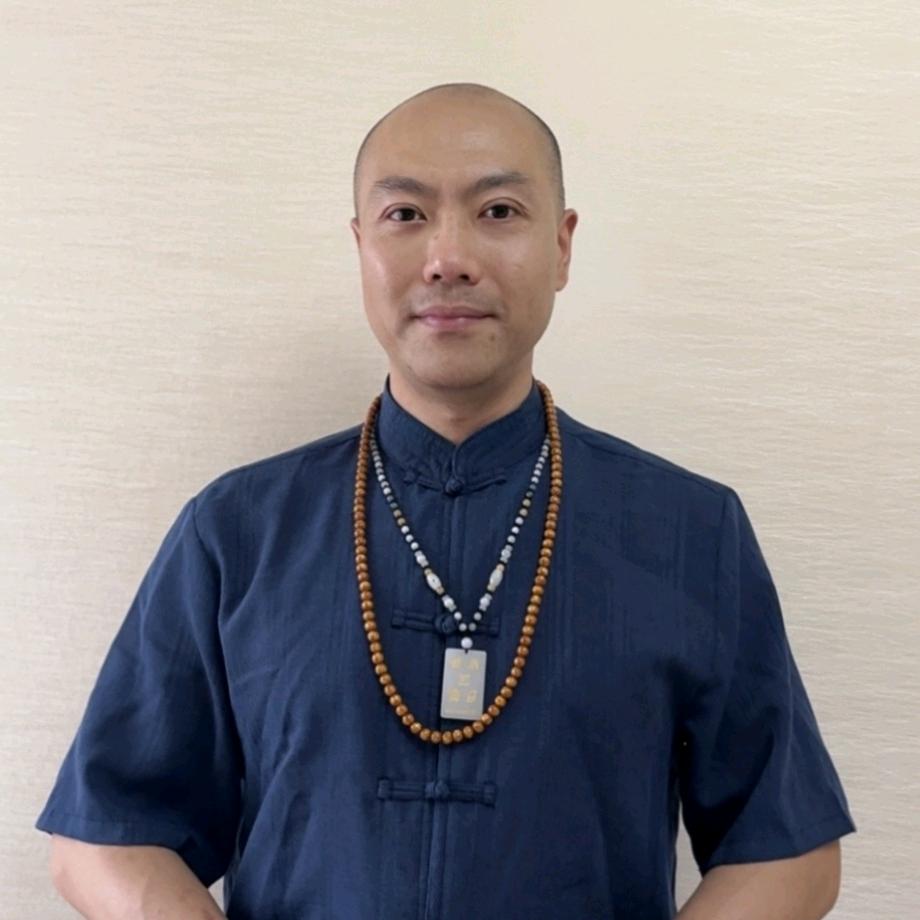 重庆取痣老张夫妇