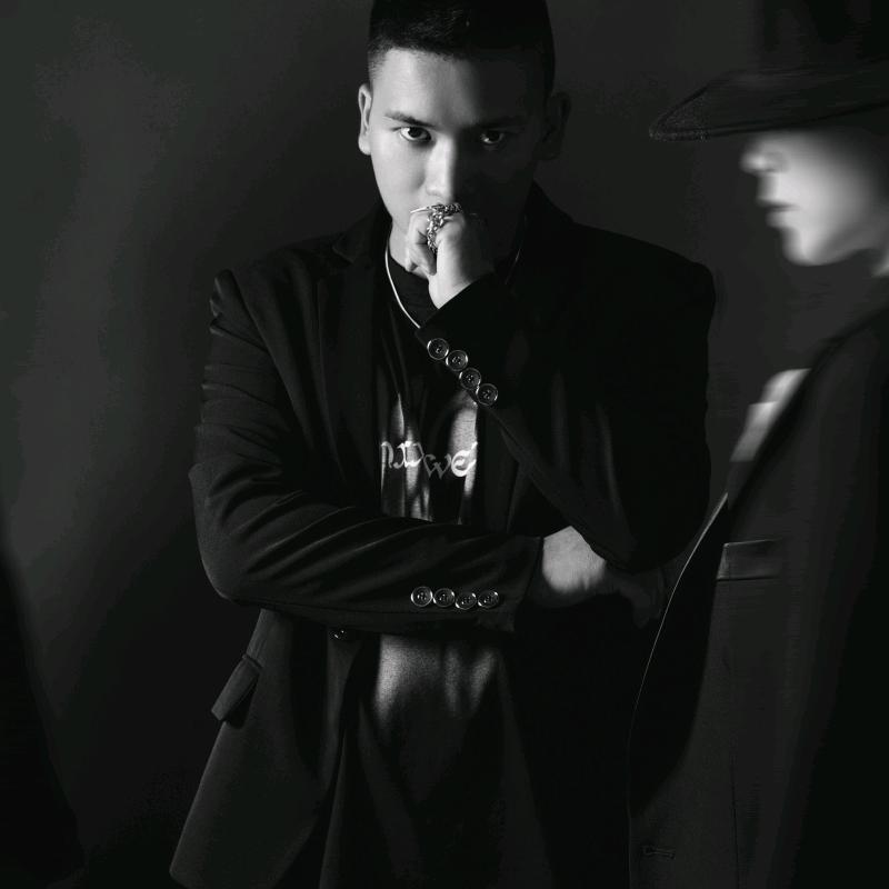 普定•优雅冠希哥