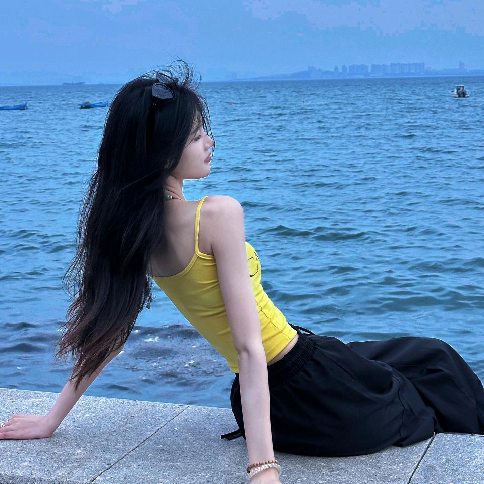 丸子爱吃香菜