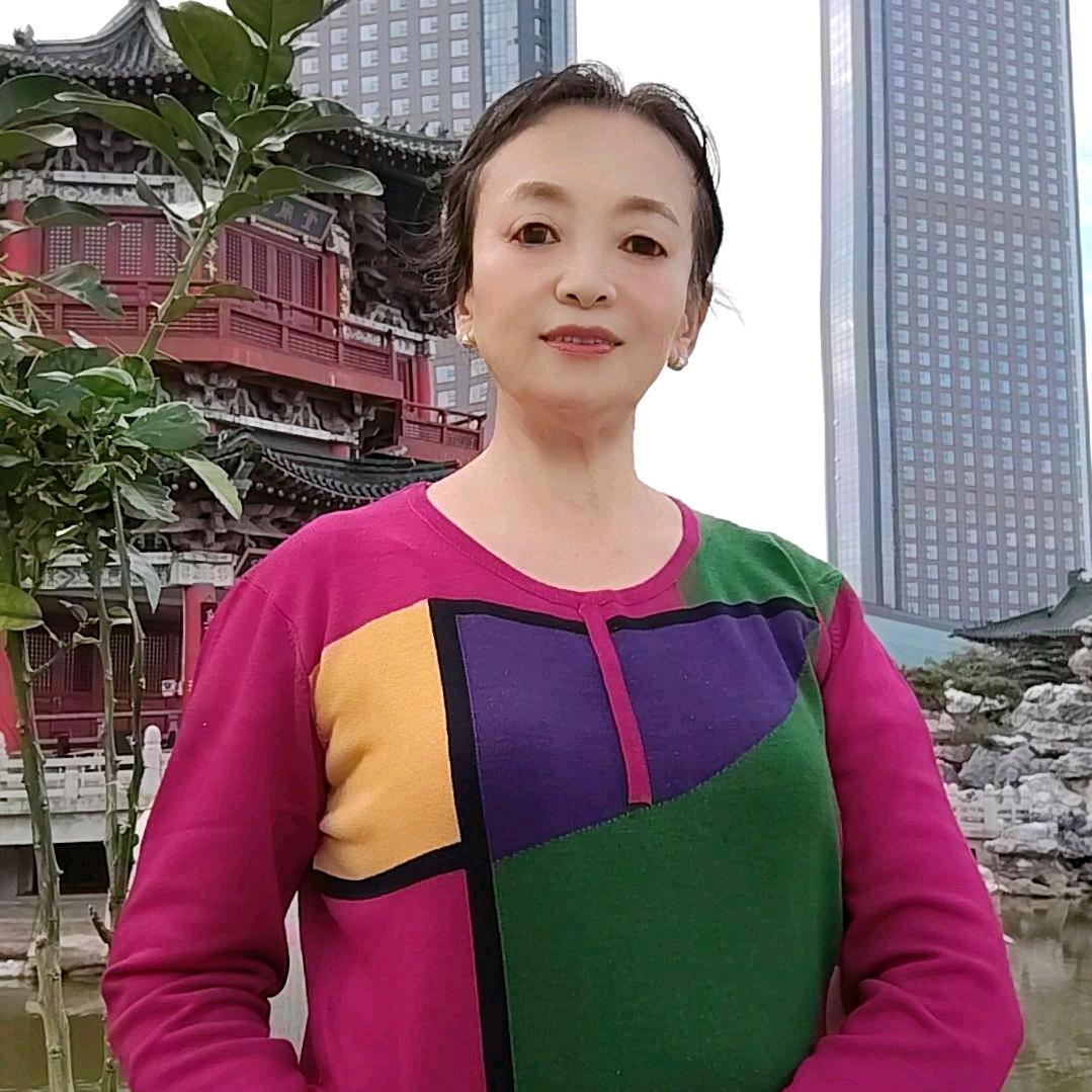 张桂英