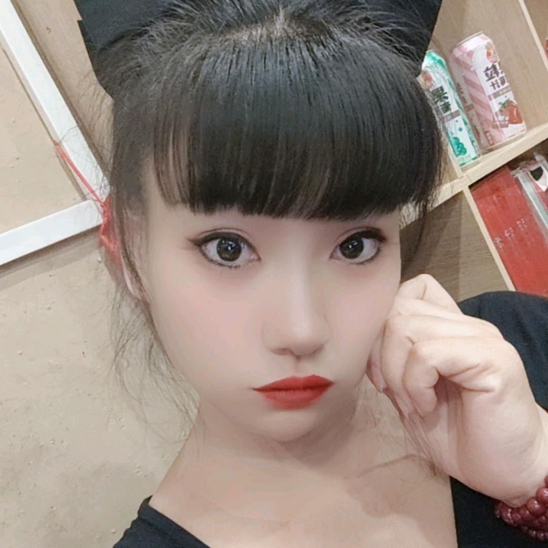 抬起头让眼泪倒流
