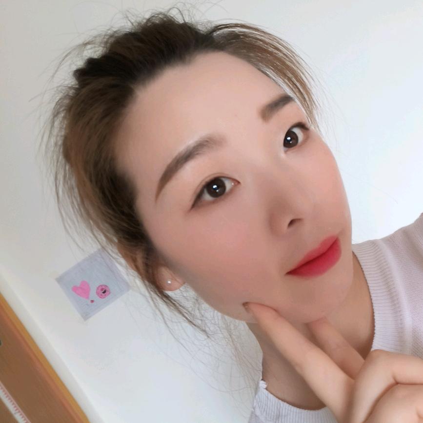 逗留一下…努力涨粉中