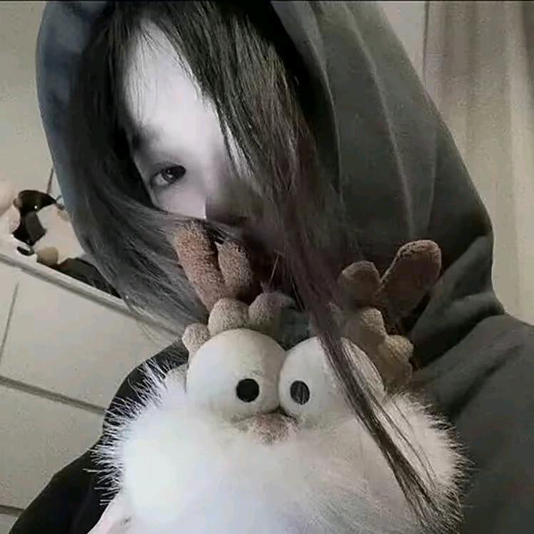 @^林依_´