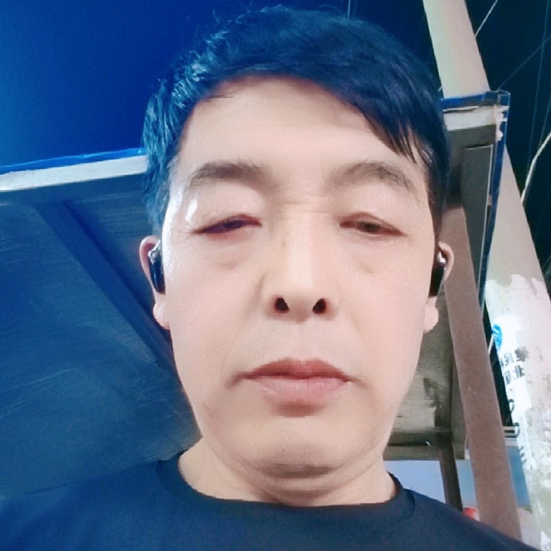 群主