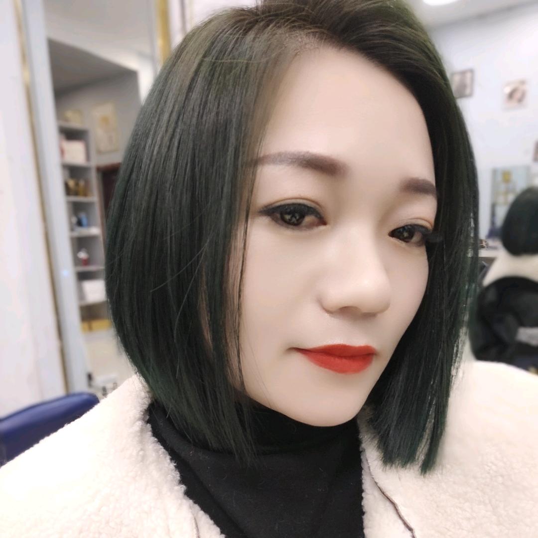 女王驾到精品女装鲜花配送