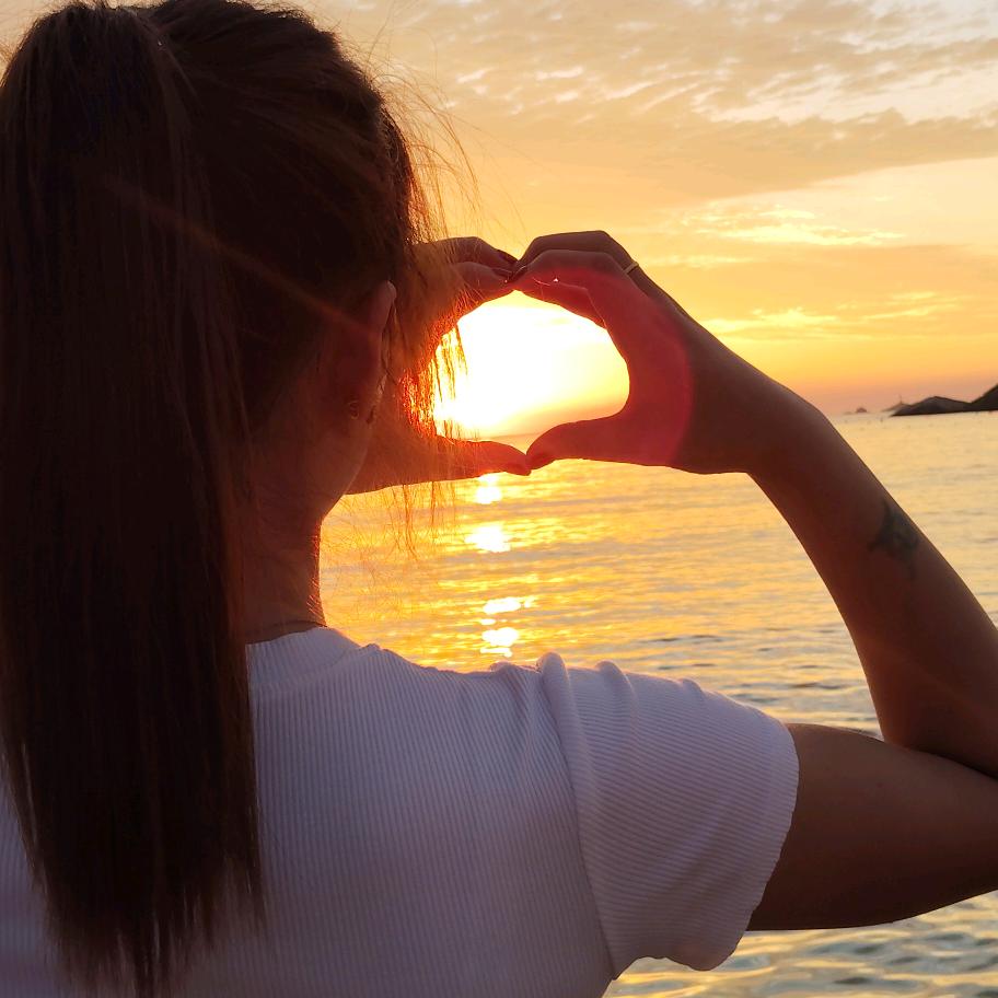 এ᭄ོ繁花ོ落岸ృ༊