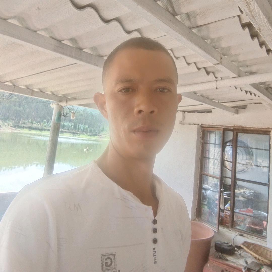 凡夫俗子