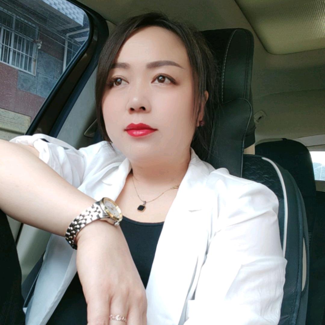 谭明彦（湖北港口集团维权女）