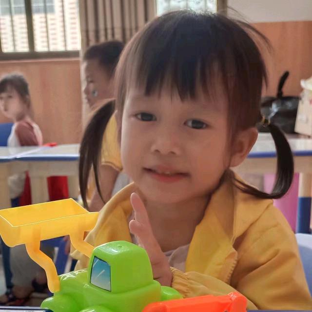漫萱