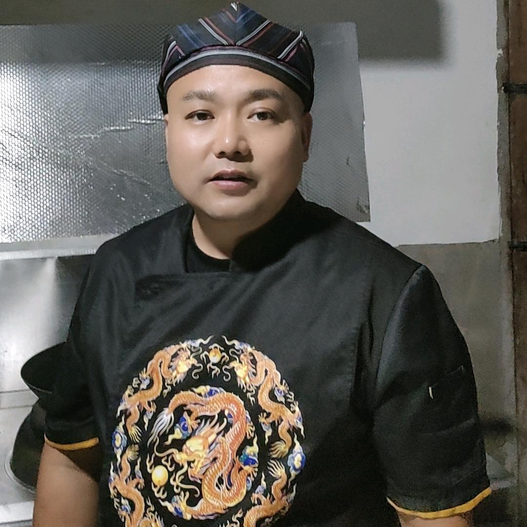 在天门烧十大碗李恩赐