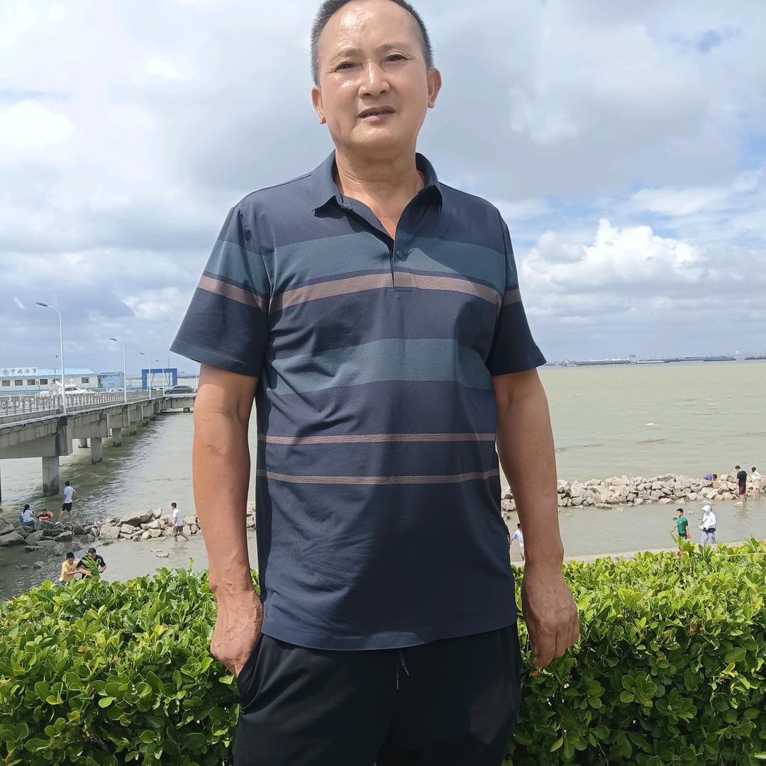 黄文术