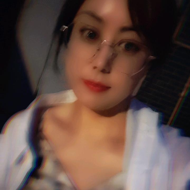 🍑桃桃乌龙茶🌷