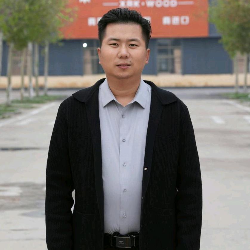 向日葵纯实木学习桌源头厂家