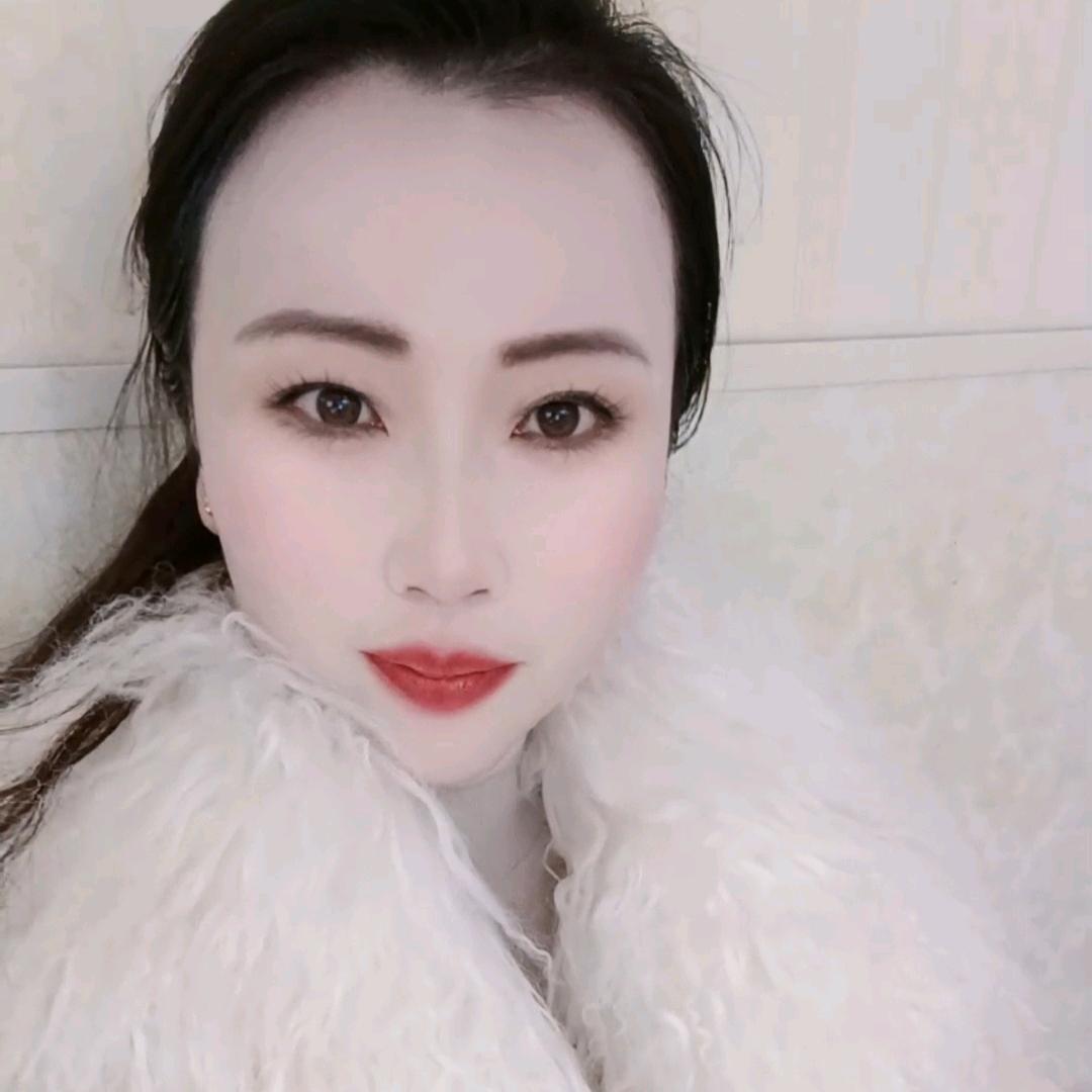 凤英